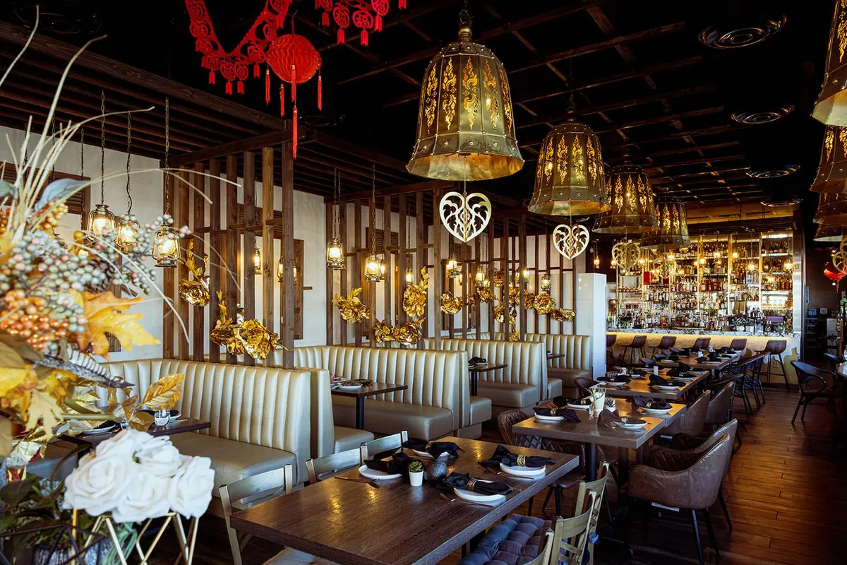 Lamaii Chinatown dining room
